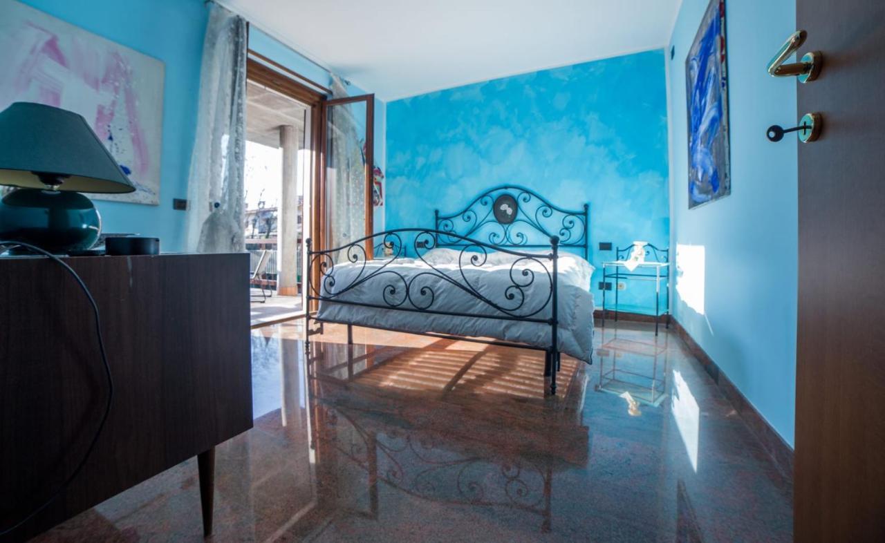 דסנזאנו דל גארדה Villa Ivana מראה חיצוני תמונה