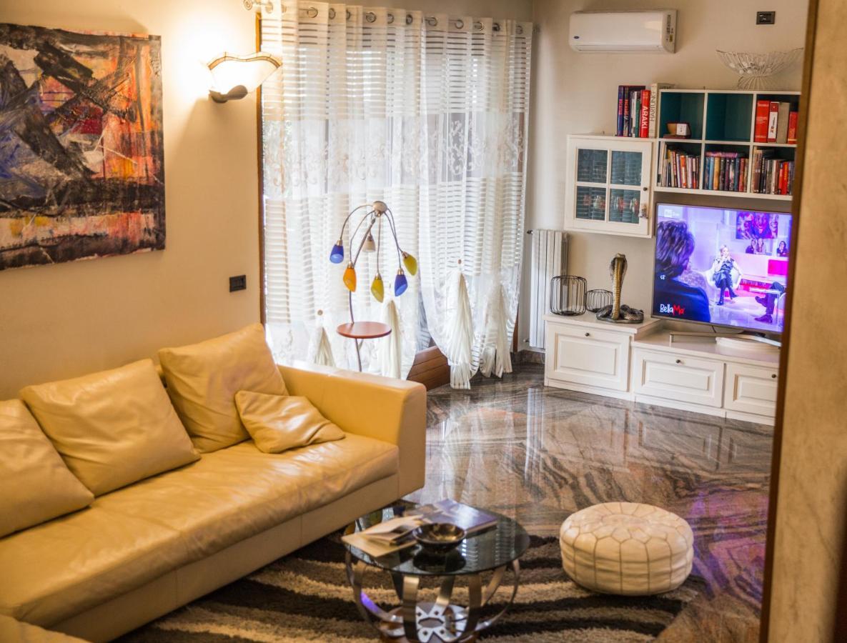 דסנזאנו דל גארדה Villa Ivana מראה חיצוני תמונה