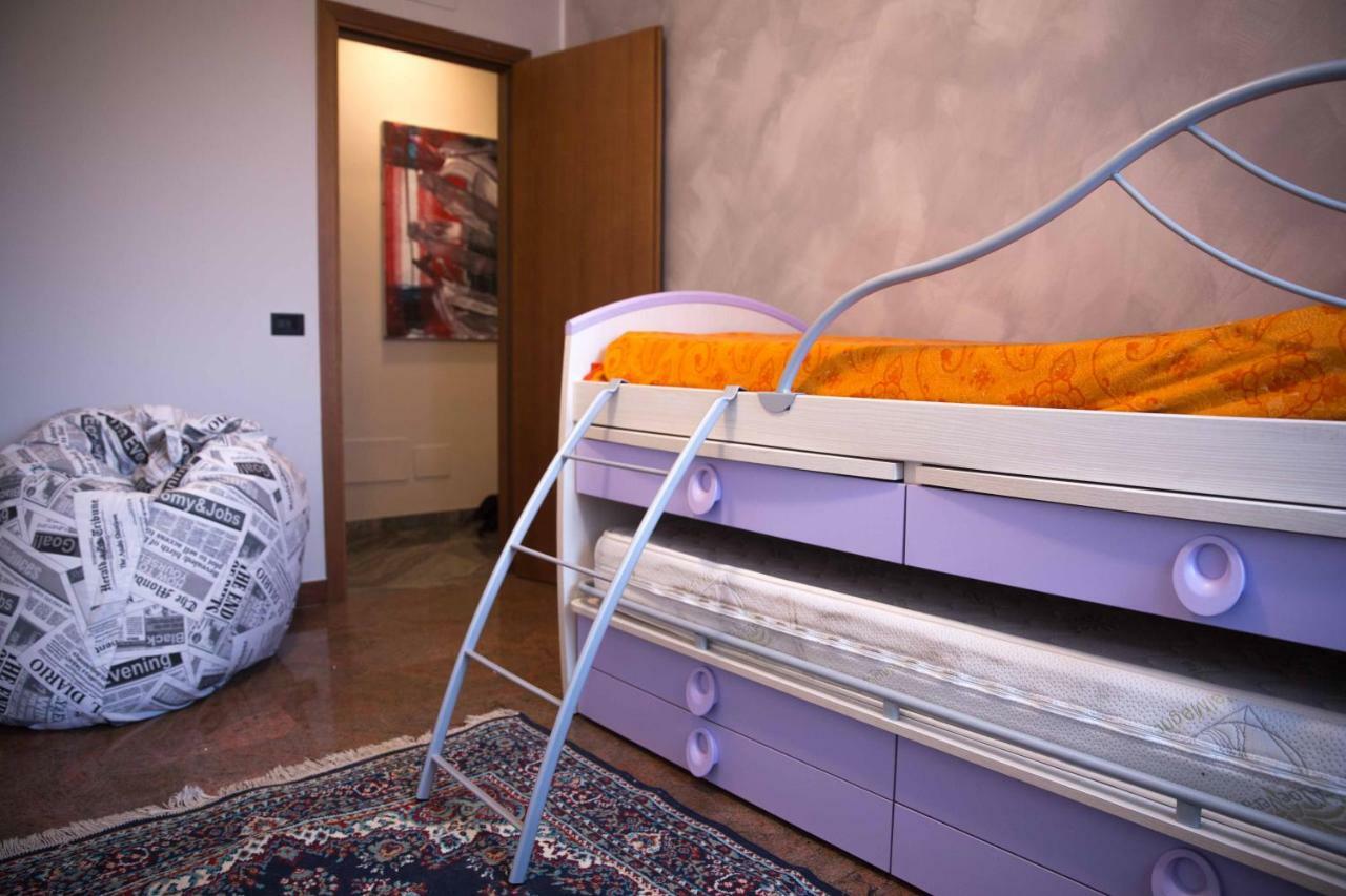 דסנזאנו דל גארדה Villa Ivana מראה חיצוני תמונה